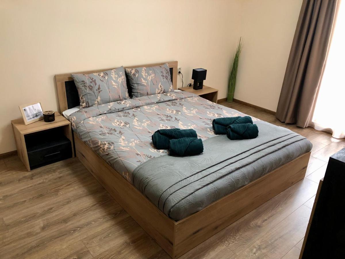 Luxury Apartment 1 Free Underground Parking Pazardzhik Luaran gambar